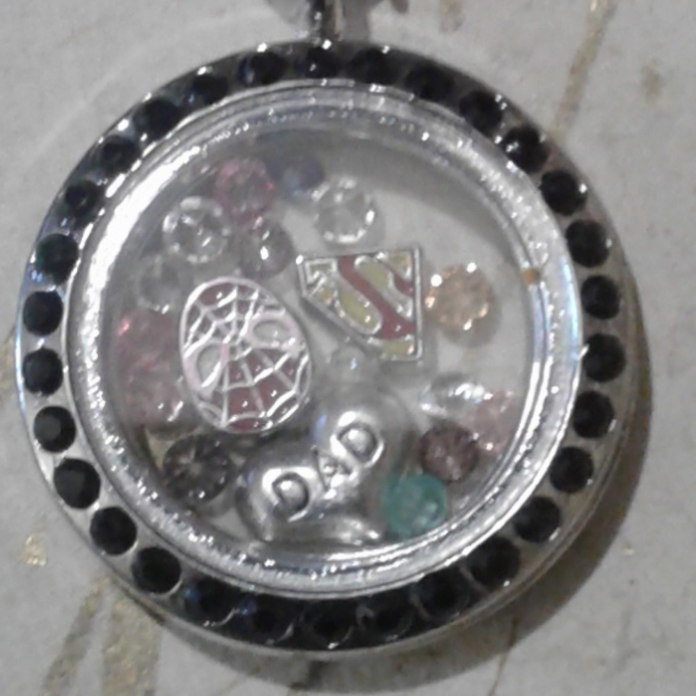 memory locket